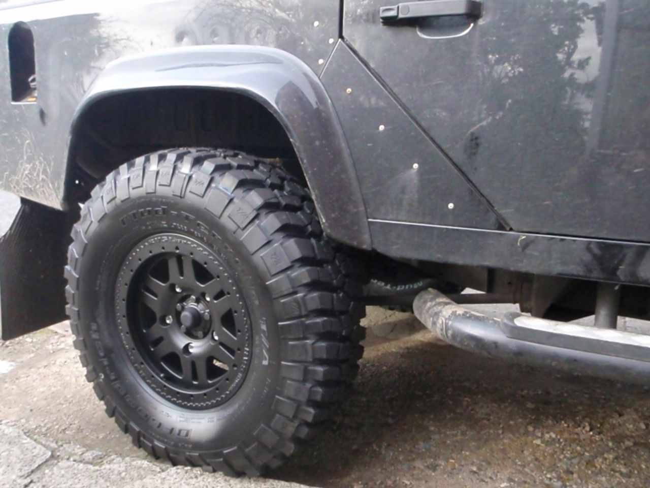 Terrafirma Black Wheel - Land Rover Zone