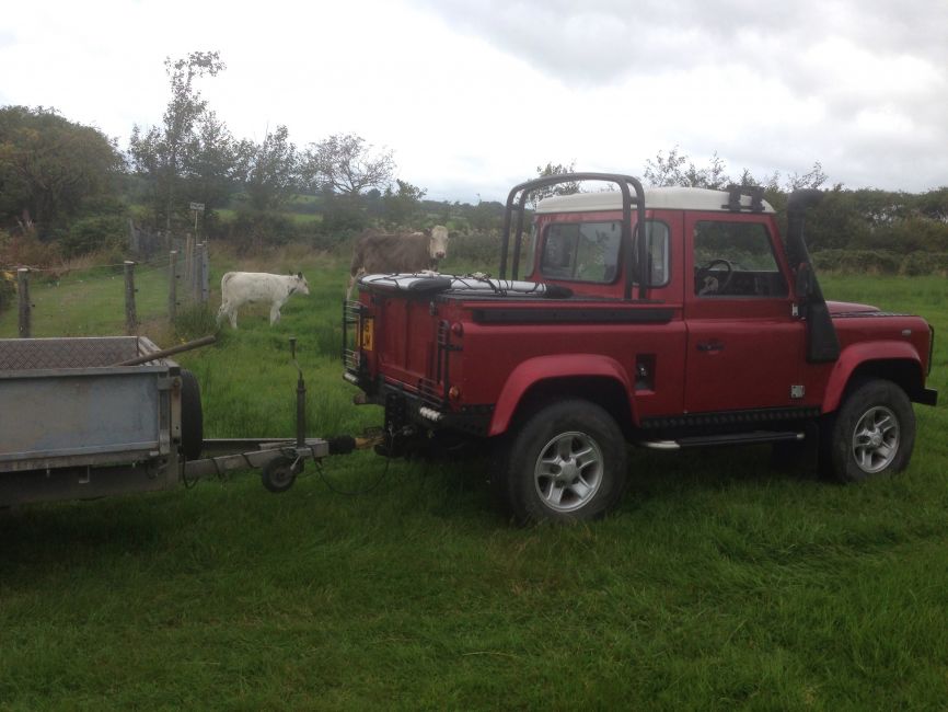 DEFENDER2.NET - View topic - [For Sale] Defender 90 Truck Cab Cover