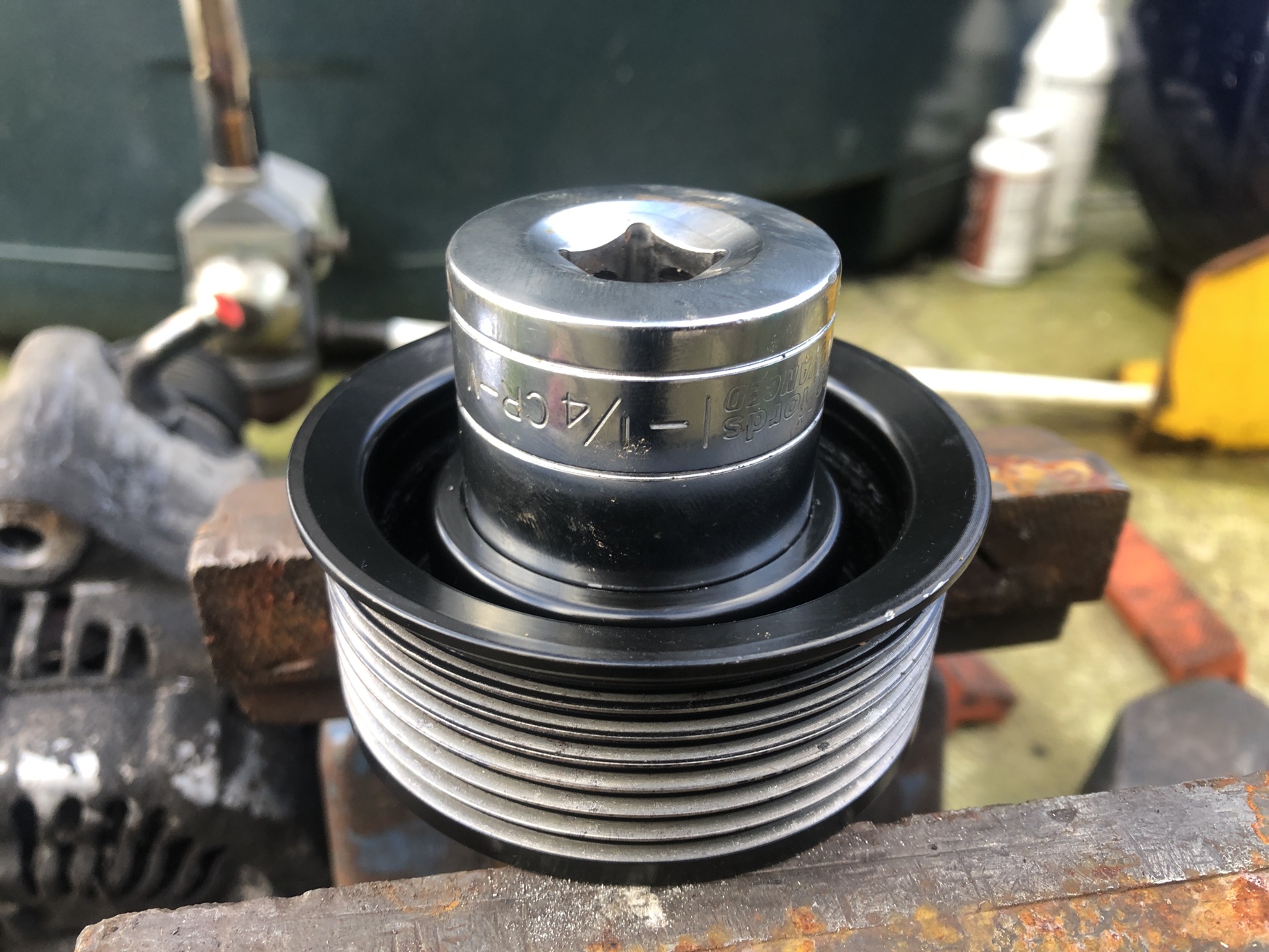 View topic TD5 Idler pulley bearings Replacement