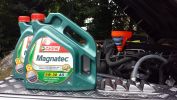 castrol5W30A5.jpg