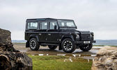 Land-Rover-Defender-Works-V8-935519.jpg