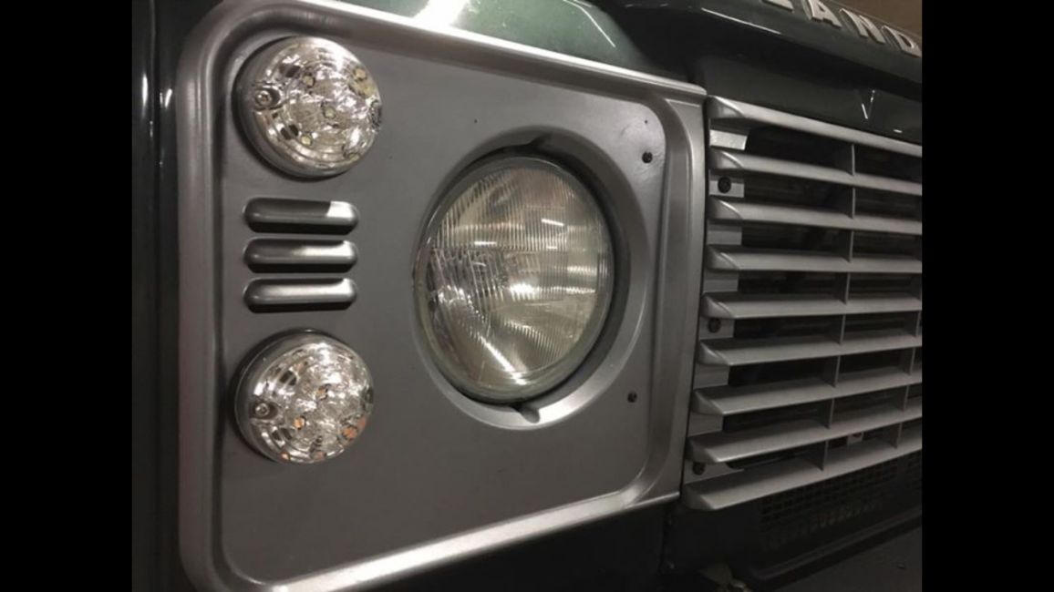 DEFENDER2.NET - View Topic - [For Sale] Silver Grill And Headlight ...